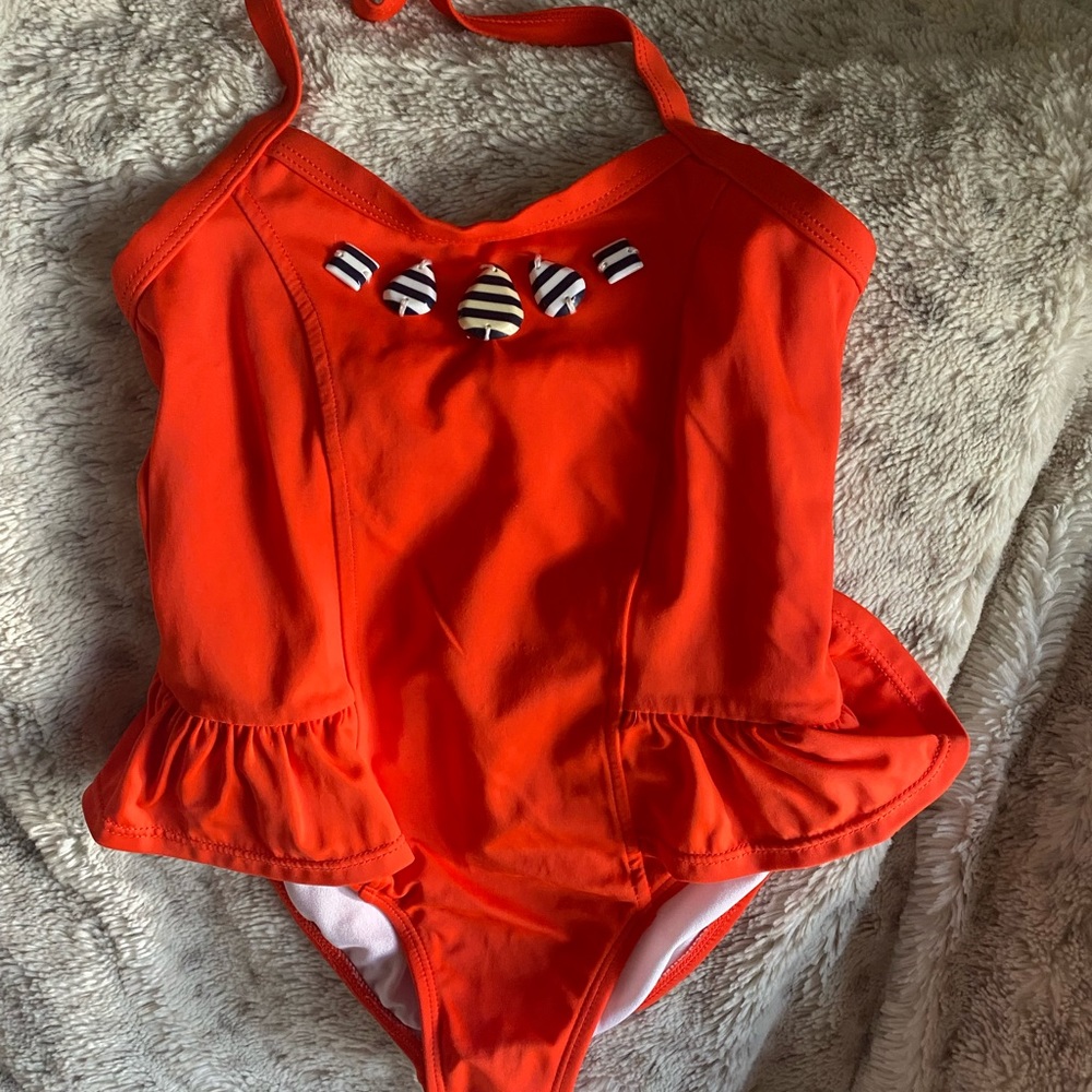 Girls size 6, fabulous nautical suit!